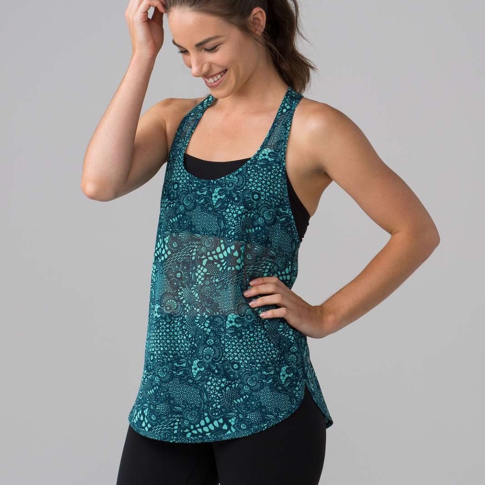 Lululemon Singlet - Bali Breeze Lake Pattern